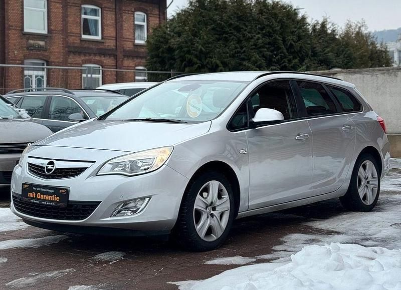 Gebraucht Opel Astra S 140 PS (102 kW) 2011 Grau Limousine