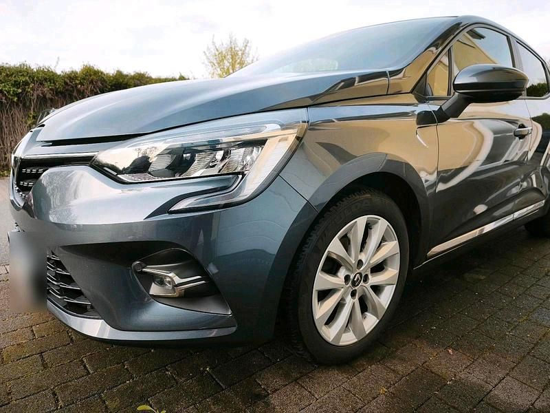 Gebraucht Renault Clio IV Experience 101 PS (74 kW) 2019 Grau Kleinwagen
