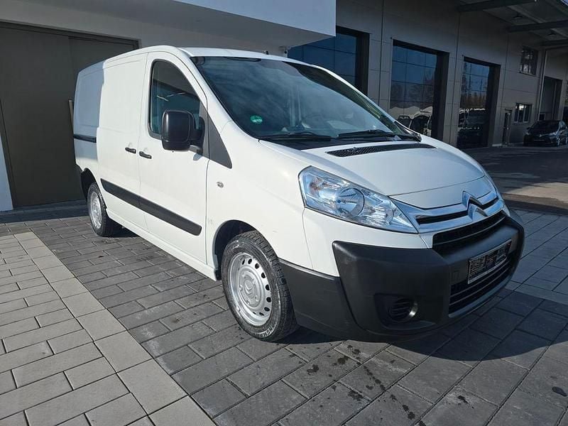 Weiß Gebraucht 2013 Citroën Jumpy Van / Kleinbus | 5.990 € (Fairer Preis) - Bild 1/4