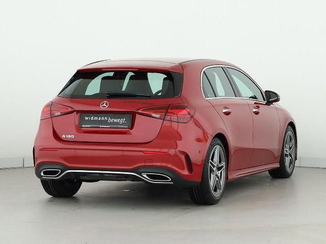 Manufaktur lack manufaktur pat Gebraucht 2025 Mercedes A180 AMG Limousine | 31.900 € (Fairer Preis) - Bild 1/4