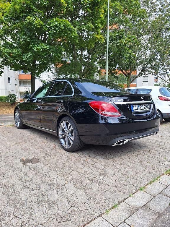 Gebraucht Mercedes C300 245 PS (180 kW) 2018 Schwarz Limousine