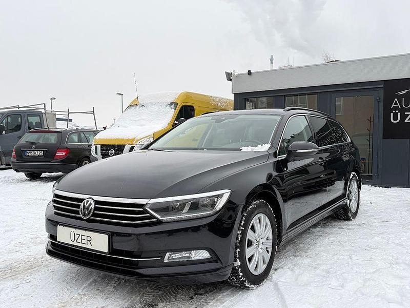 Gebraucht VW Passat Comfortline 150 PS (110 kW) 2017 Schwarz Kombi