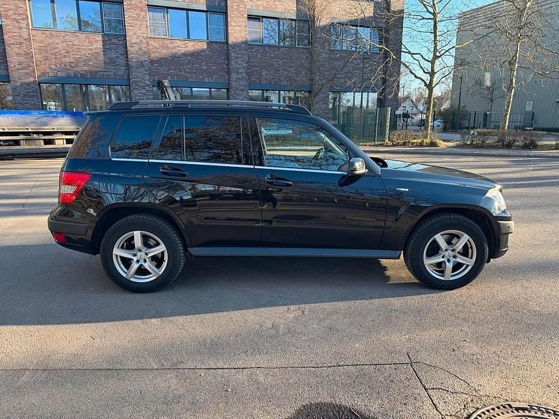 Gebraucht Mercedes GLK220 170 PS (125 kW) 2009 Schwarz SUV