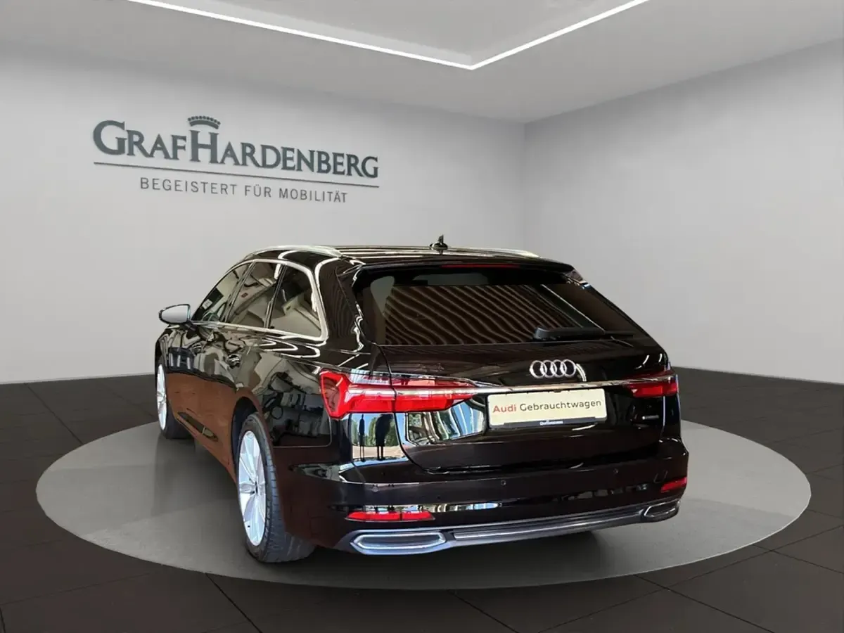 Gebraucht Audi A6 Business 204 PS (150 kW) 2023 Schwarz Kombi