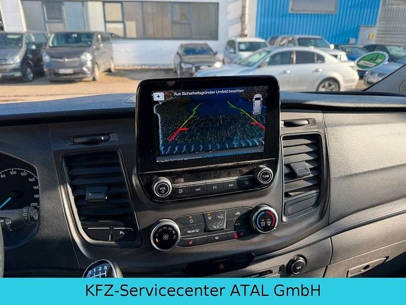 Gebraucht Ford Transit Custom Trend 131 PS (96 kW) 2019 Weiß Van / Kleinbus