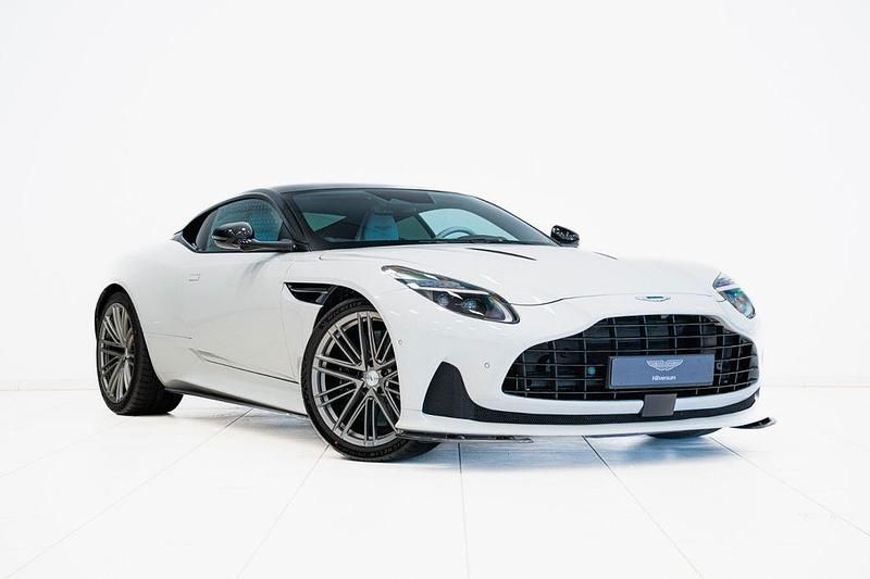 Weiß Gebraucht 2023 Aston Martin DB12 Coupé | 192.950 € (Fairer Preis) - Bild 1/4