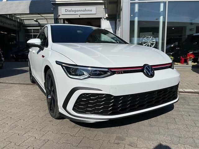 Weiß Gebraucht 2022 VW Golf VIII GTI Limousine | 29.745 € (Fairer Preis) - Bild 1/2