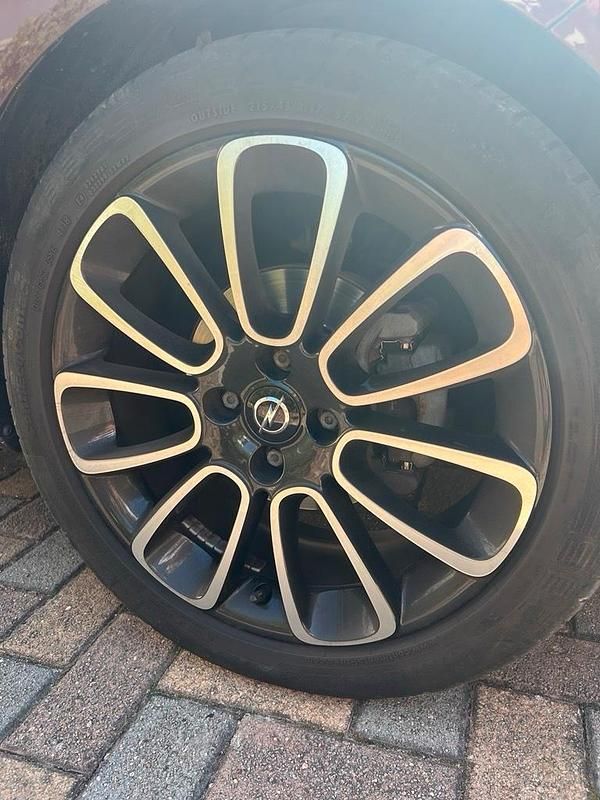 Gebraucht Opel Adam Open Air 87 PS (63 kW) 2019 Rot Kleinwagen