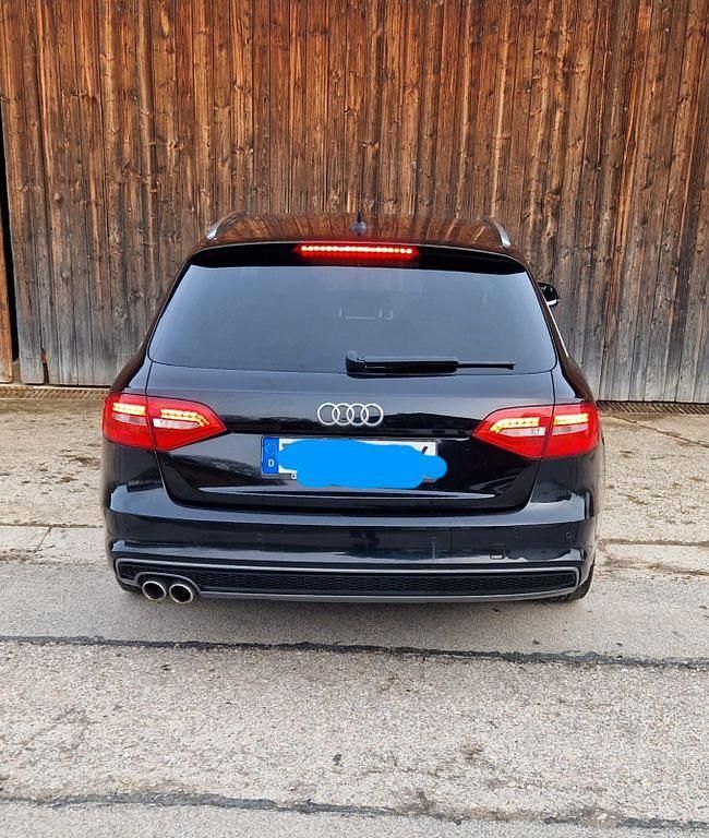 Gebraucht Audi A4 S-Line 190 PS (139 kW) 2014 Schwarz Kombi
