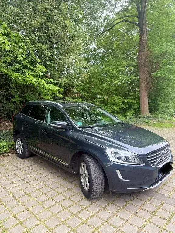 Usata Volvo XC60 Summum 190 CV (139 kW) 2017 Grigio SUV