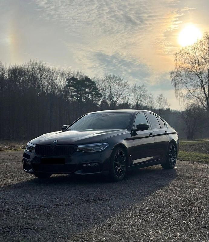 Schwarz Gebraucht 2017 BMW 520 Sport Line Limousine | 20.400 € (Guter Preis) - Bild 1/4