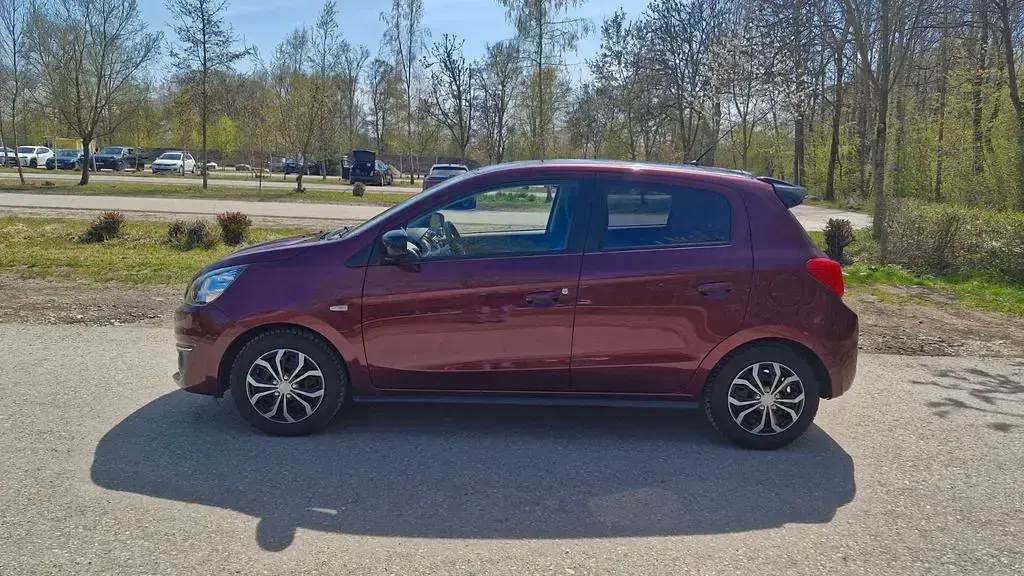 Gebraucht Mitsubishi Space Star Diamant Edition 80 PS (58 kW) 2019 Rot Kleinwagen