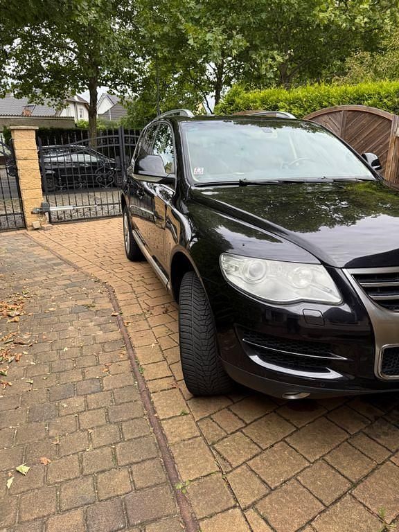 Schwarz Gebraucht 2009 VW Touareg SUV | 5.500 € (Fairer Preis) - Bild 1/4