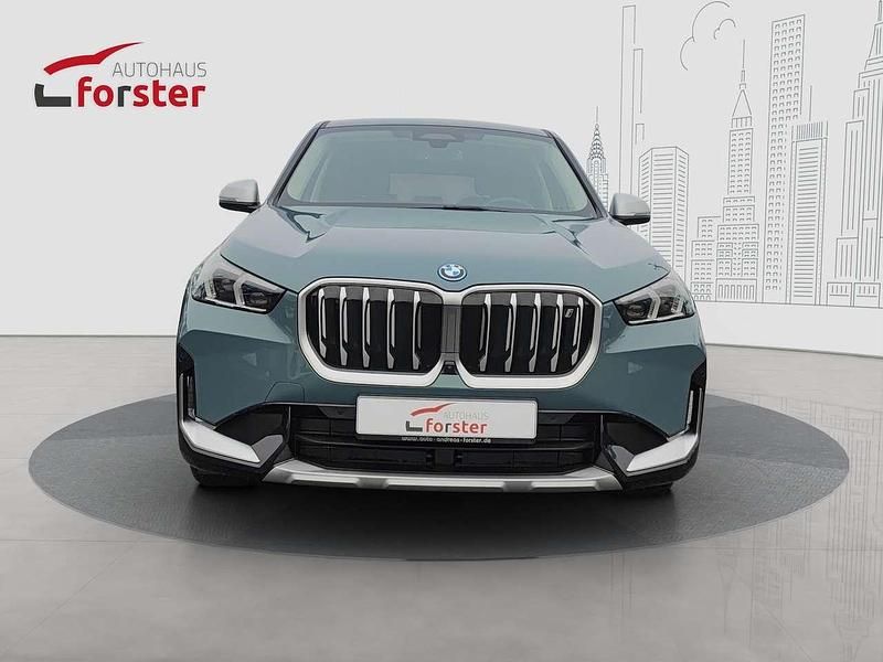 Gebraucht BMW iX1 xLine 225 kW (306 PS) 2023 Grün SUV