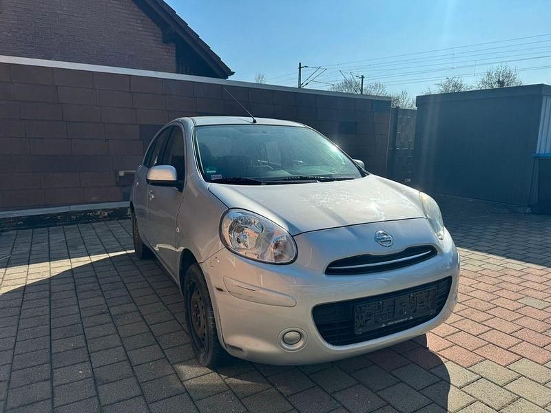 Gebraucht Nissan Micra Acenta 80 PS (58 kW) 2013 Grau Kleinwagen