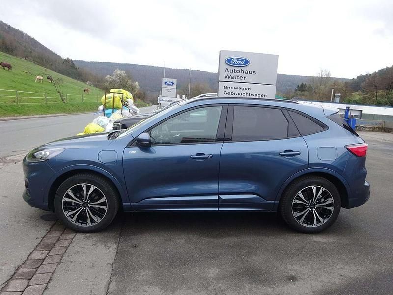 Gebraucht Ford Kuga ST-Line X 224 PS (164 kW) 2024 Blau SUV
