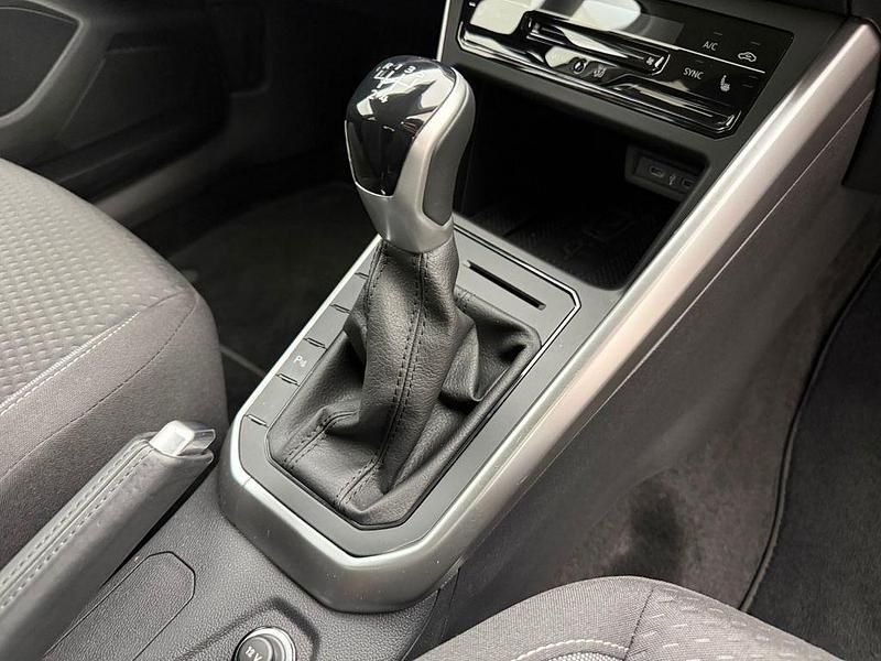 Usata VW Polo Life 80 CV (58 kW) 2024 Grigio Utilitaria