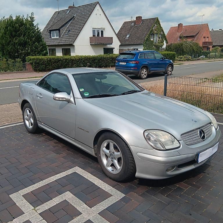 Gebraucht Mercedes SLK200 Edition 163 PS (119 kW) 2003 Silber Cabrio
