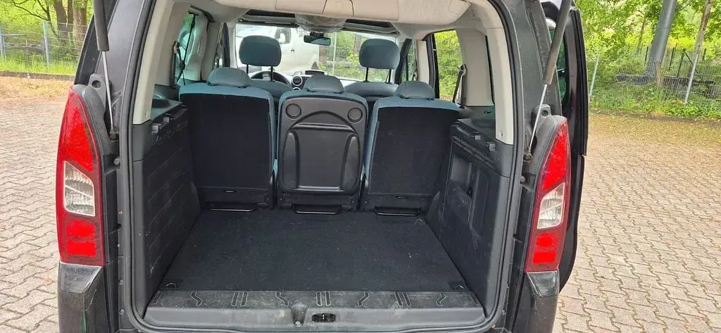 Gebraucht Citroën Berlingo SELECTION 92 PS (67 kW) 2014 Schwarz Van / Kleinbus