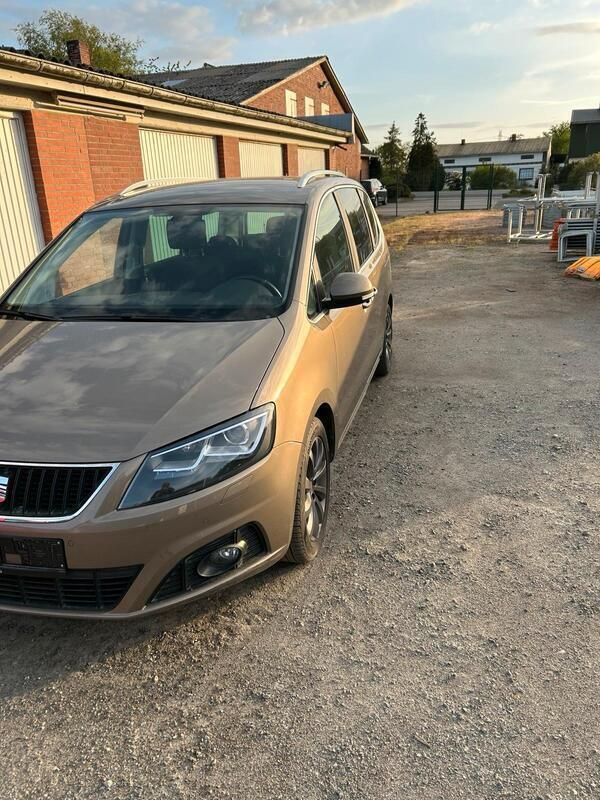 Gebraucht 2015 VW Sharan Van / Kleinbus | 13.200 € (Fairer Preis) - Bild 1/4
