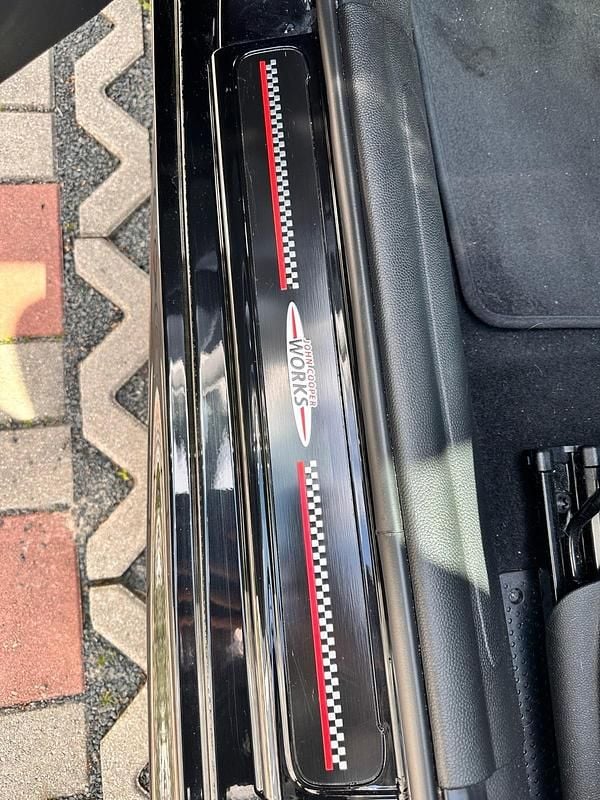 Second-hand Mini Cooper S 178 CP (130 kW) 2022 Negru Hatchback