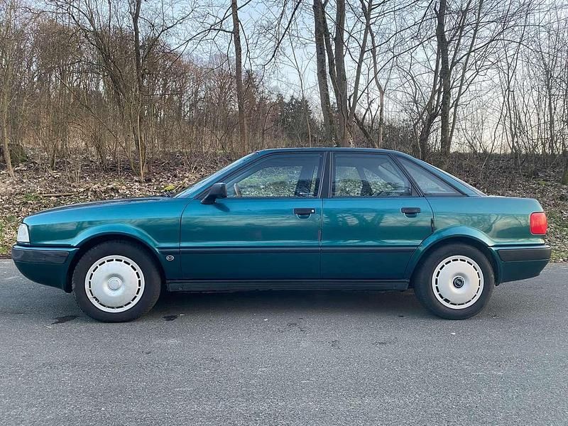 Second-hand Audi 80 133 CP (97 kW) 1993 Verde Berlinǎ