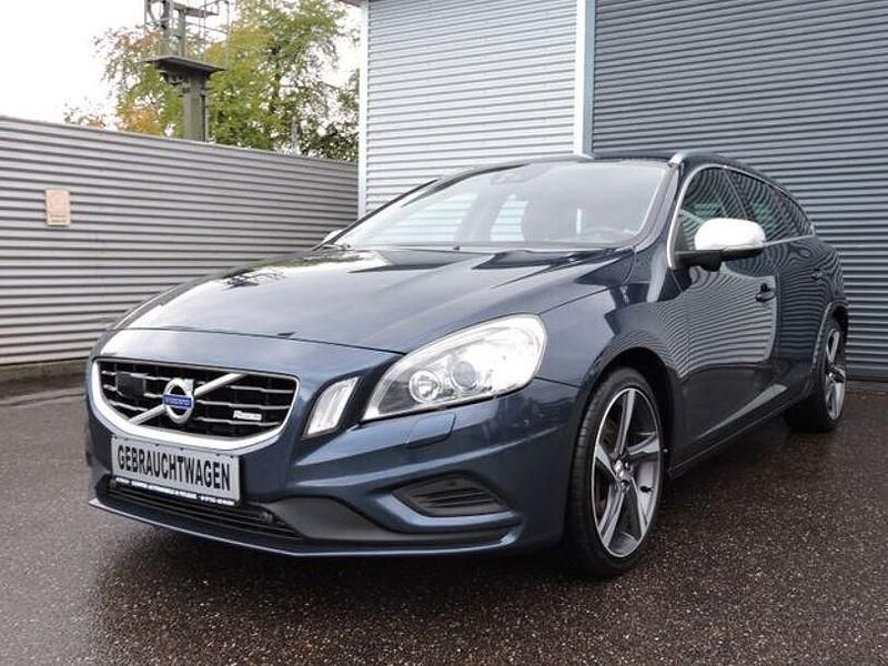 Blau Gebraucht 2012 Volvo V60 R-Design Kombi | 7.999 € (Fairer Preis) - Bild 1/4