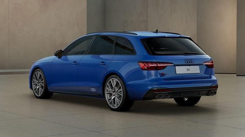 Gebraucht Audi S4 Design 341 PS (250 kW) 2024 Blau Kombi