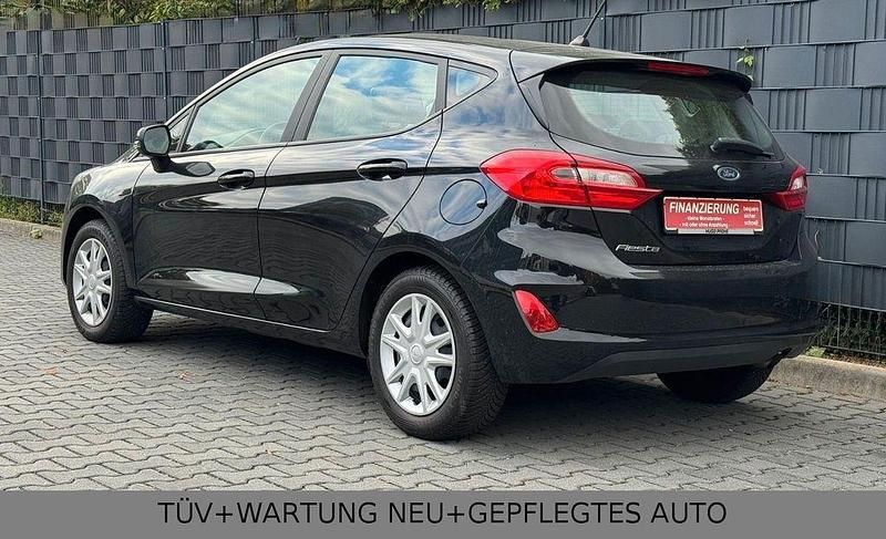 Gebraucht Ford Fiesta 86 PS (63 kW) 2019 Schwarz Kleinwagen