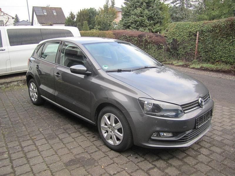 Gebraucht VW Polo Trendline 75 PS (55 kW) 2017 Grau Limousine