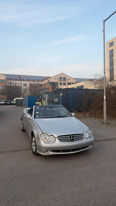 Gebraucht Mercedes CLK200 163 PS (119 kW) 2004 Silber Cabrio