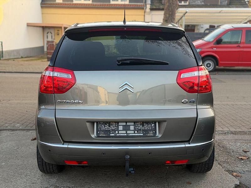 Gebraucht Citroën C4 Picasso Tendance 109 PS (80 kW) 2010 Van / Kleinbus