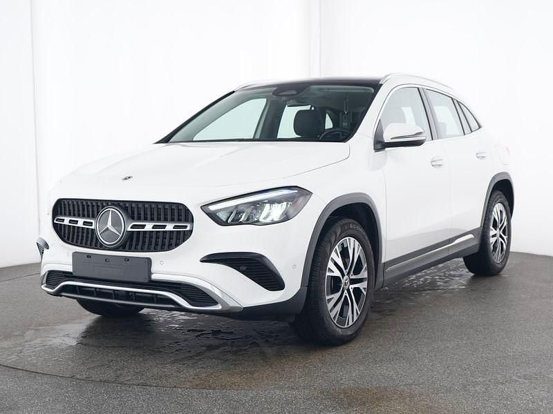 Gebraucht Mercedes GLA200 Progressive 150 PS (110 kW) 2025 Unilack polarweiß SUV