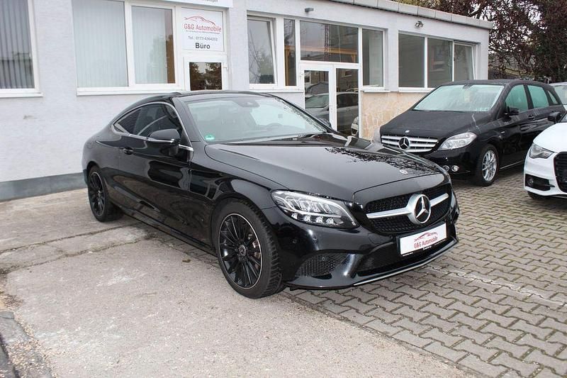 Schwarz Gebraucht 2021 Mercedes C220 | 30.999 € (Fairer Preis) - Bild 1/4
