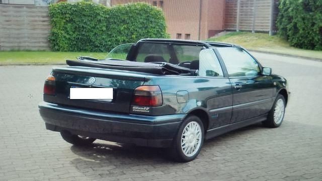 Second-hand VW Golf 90 CP (66 kW) 1994 Verde Cabrio