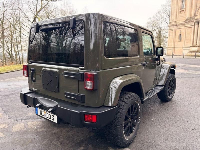 Gebraucht Jeep Wrangler Sahara 200 PS (147 kW) 2016 Grün SUV