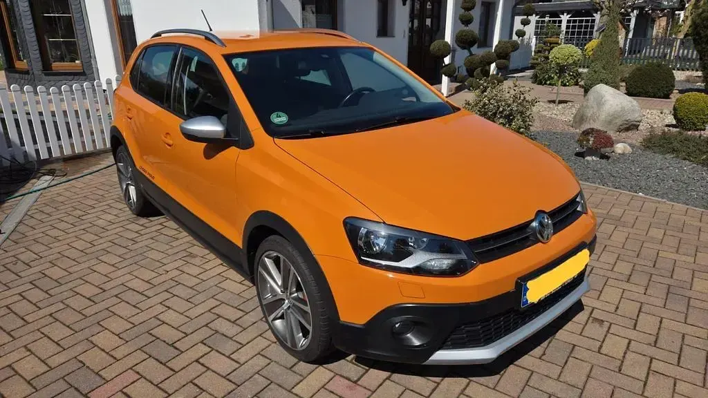 Gebraucht VW Polo Cross 86 PS (63 kW) 2011 Orange Kleinwagen