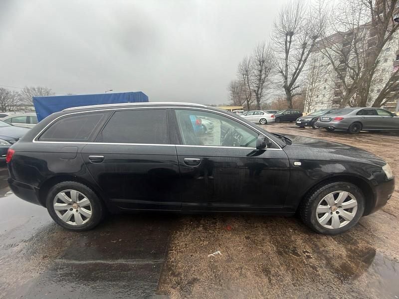Usado Audi A6 180 HP (132 kW) 2007 Preto Carrinha