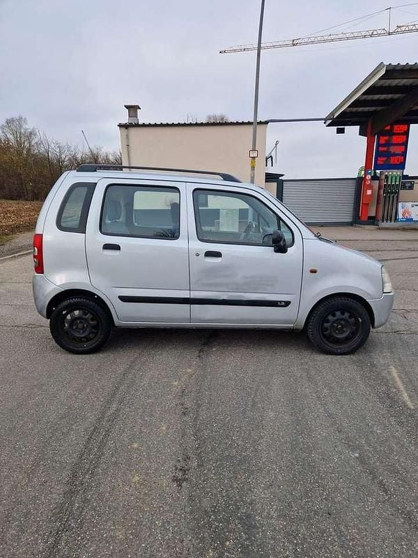 Gebraucht Suzuki Wagon R+ 76 PS (55 kW) 2001 Silber Van / Kleinbus