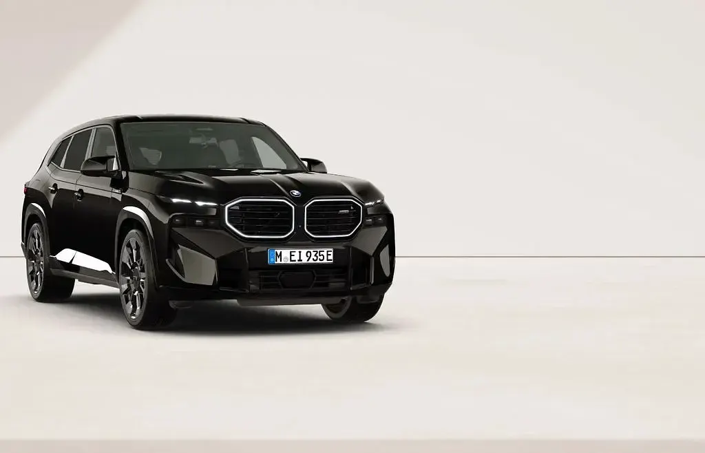 Gebraucht BMW XM Performance 476 PS (350 kW) 2026 Schwarz SUV