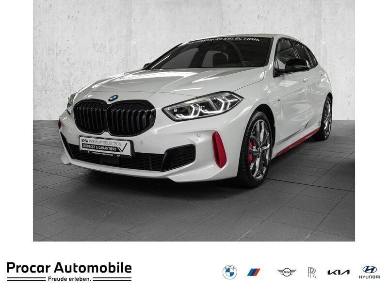 Weiß Gebraucht 2024 BMW 128 Performance Limousine | 35.390 € (Guter Preis) - Bild 1/4