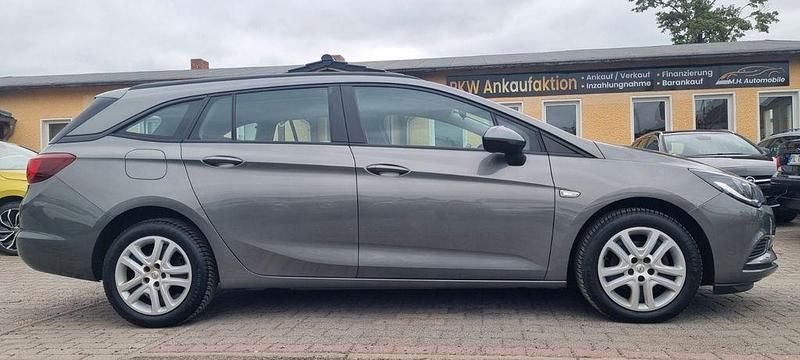 Gebraucht Opel Astra Edition 110 PS (80 kW) 2019 Grau Kombi