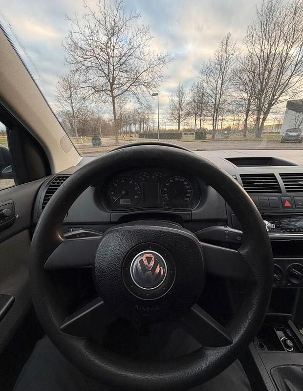 Gebraucht VW Polo 64 PS (47 kW) 2003 Kleinwagen