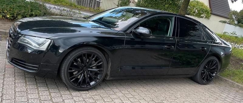 Schwarz Gebraucht 2013 Audi A8 Limousine | 20.100 € (Fairer Preis) - Bild 1/4