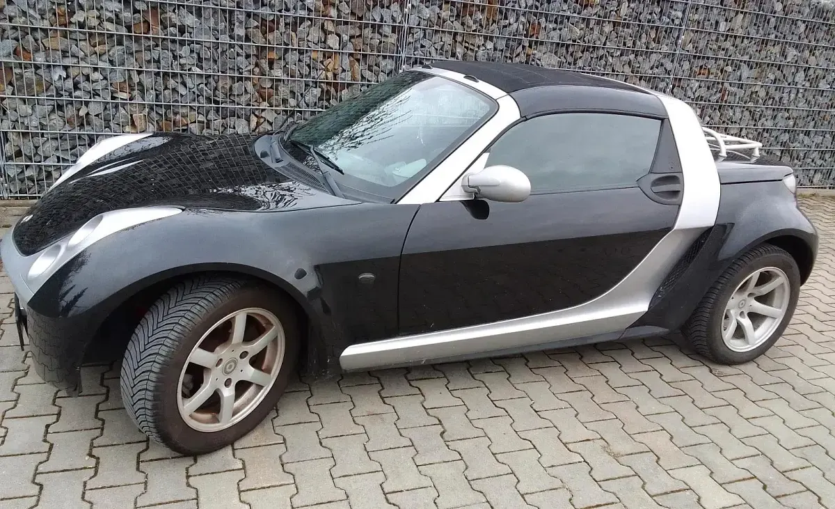 Gebraucht Smart Roadster 82 PS (60 kW) 2004 Schwarz Cabrio