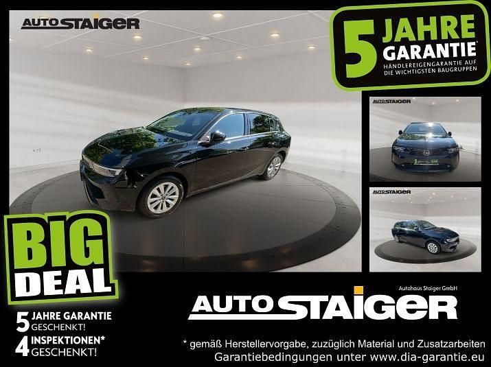 Lackierung schwarz perla nera/ Gebraucht 2024 Opel Astra Elegance Limousine | 18.989 € (Superpreis) - Bild 1/4