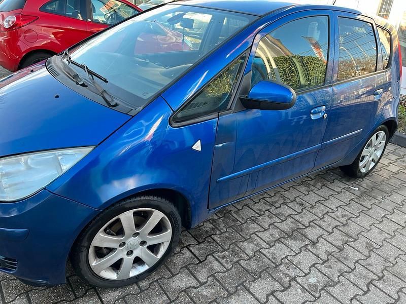 Gebraucht Mitsubishi Colt 75 PS (55 kW) 2006 Blau Limousine