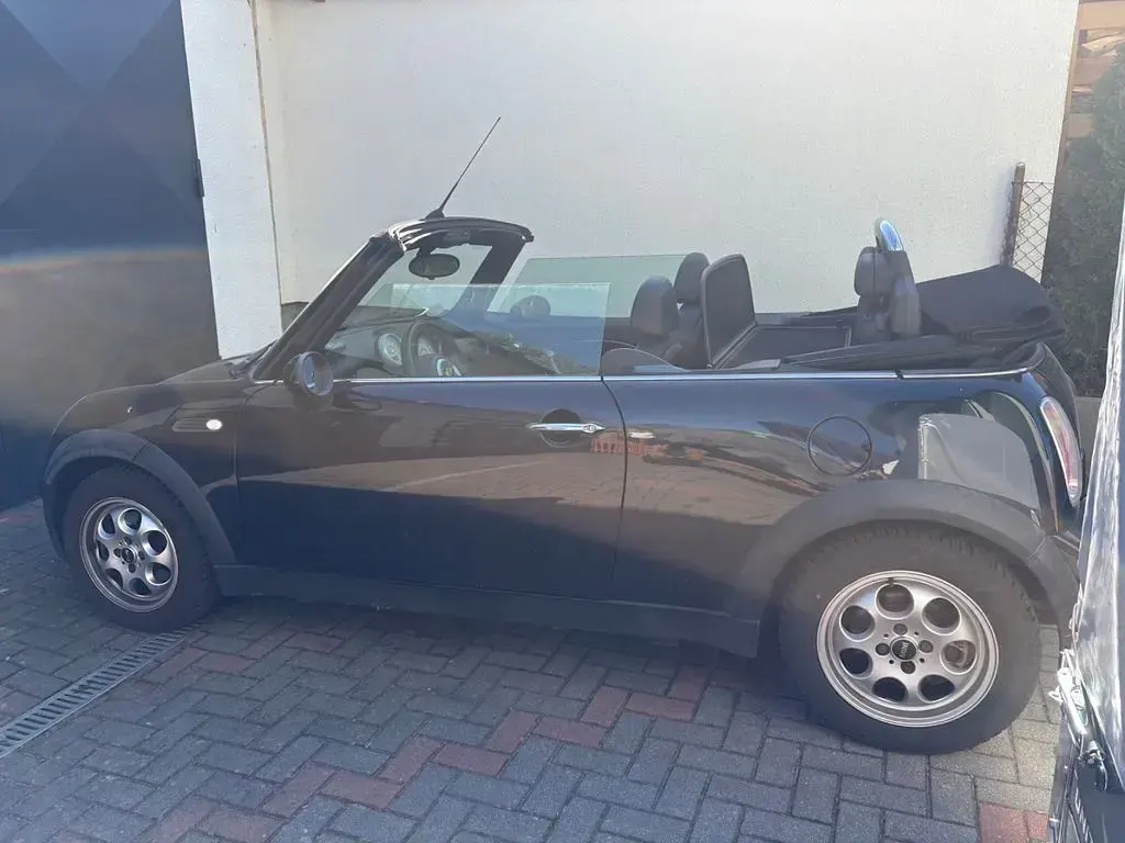 Gebraucht Mini Cooper Cabriolet 116 PS (85 kW) 2005 Schwarz Cabrio