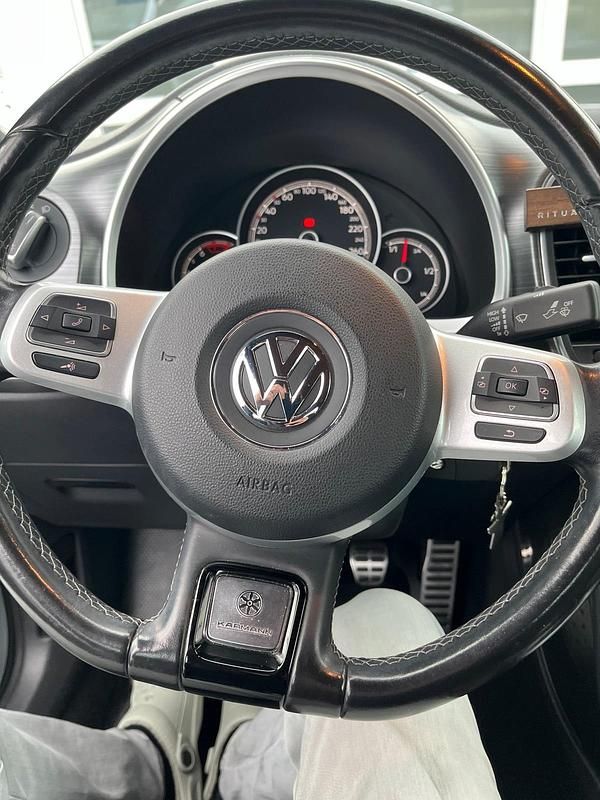 Gebraucht VW Beetle 220 PS (161 kW) 2018 Weiß Kleinwagen