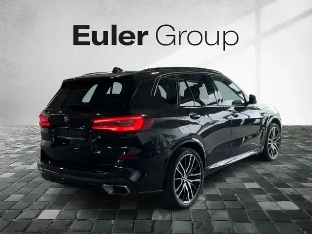 Gebraucht BMW X5 M Sport 286 PS (210 kW) 2023 Schwarz SUV